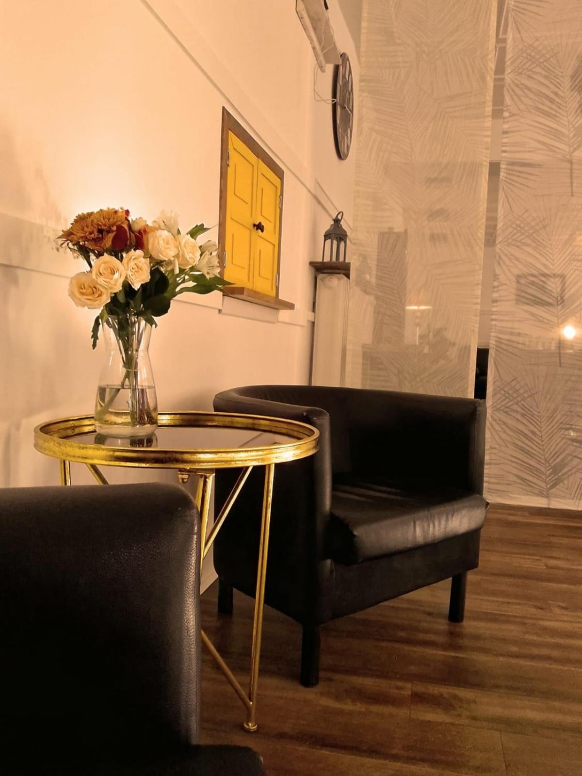 Hotel Mooi Garni 3*