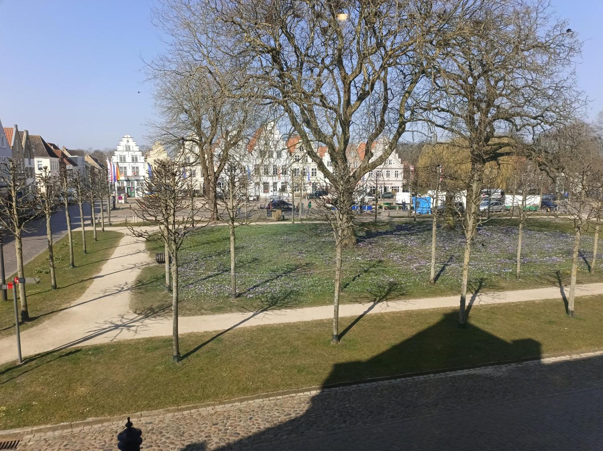 Hotel Mooi Garni 3*