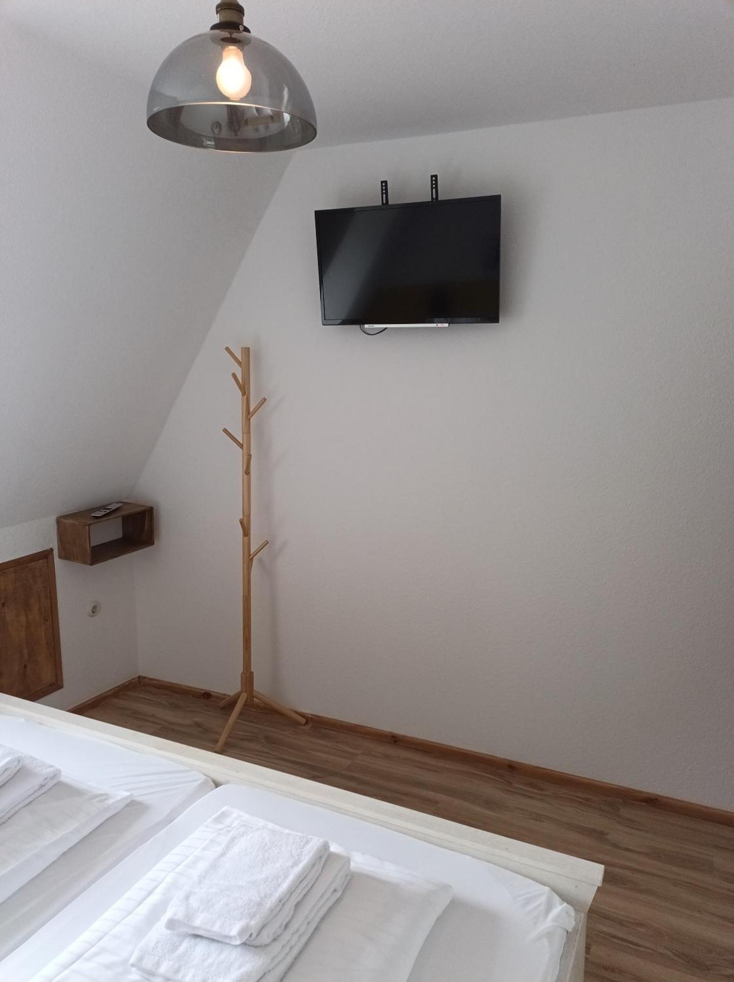 Hotel Mooi Garni 3*